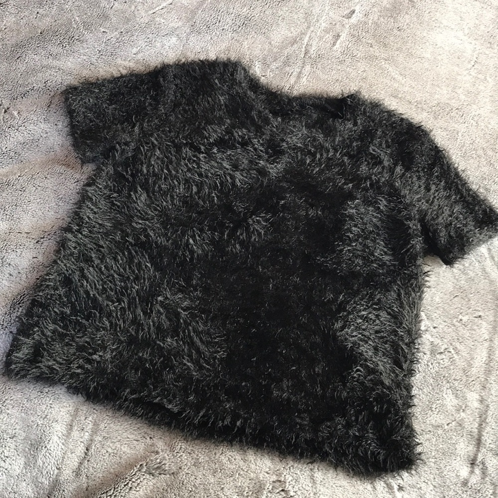 Black Zara Trafaluc Short Sleeve Fuzzy Top